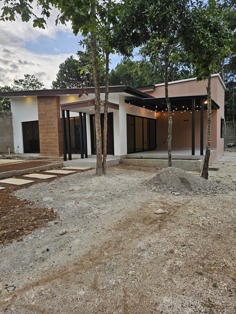 Casa en venta en Residencial Villa Dolores La Esperaza Intibuca